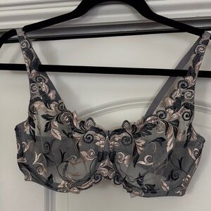 Soma Lace Embroidered Bra - Black and Cream